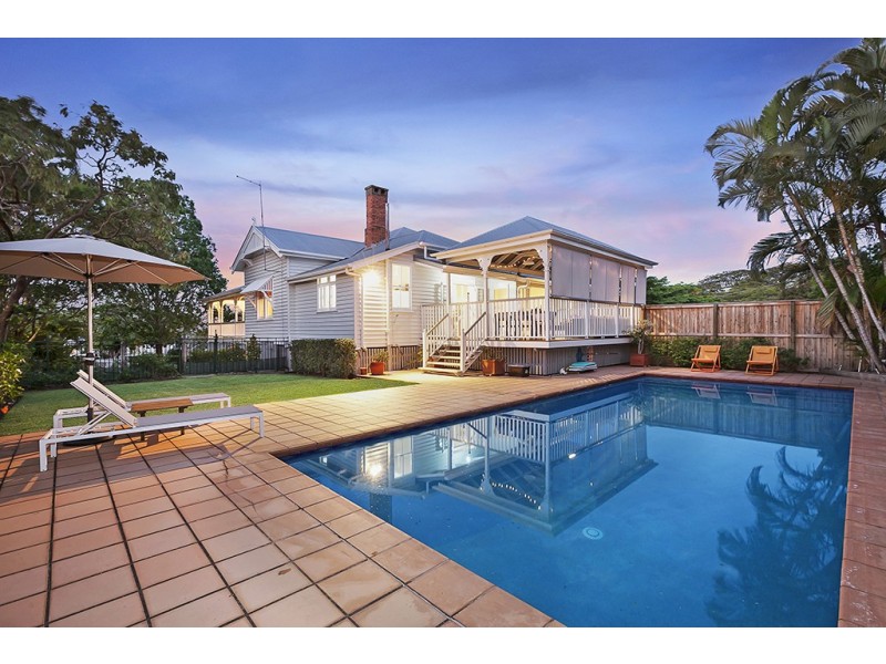 35 Bayview Terrace, Clayfield QLD 4011