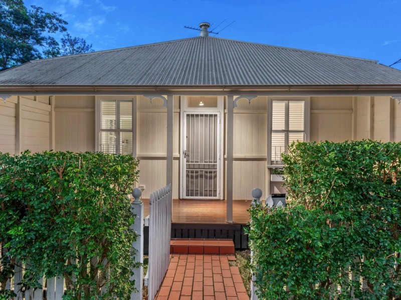 10 Bowler Street, Paddington QLD 4064