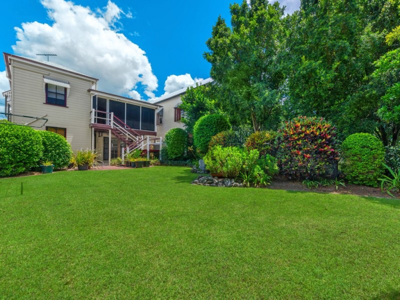 7 Brook Street, Kalinga QLD 4030