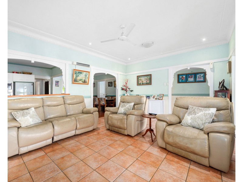 94 Taylor Street, Wavell Heights QLD 4012