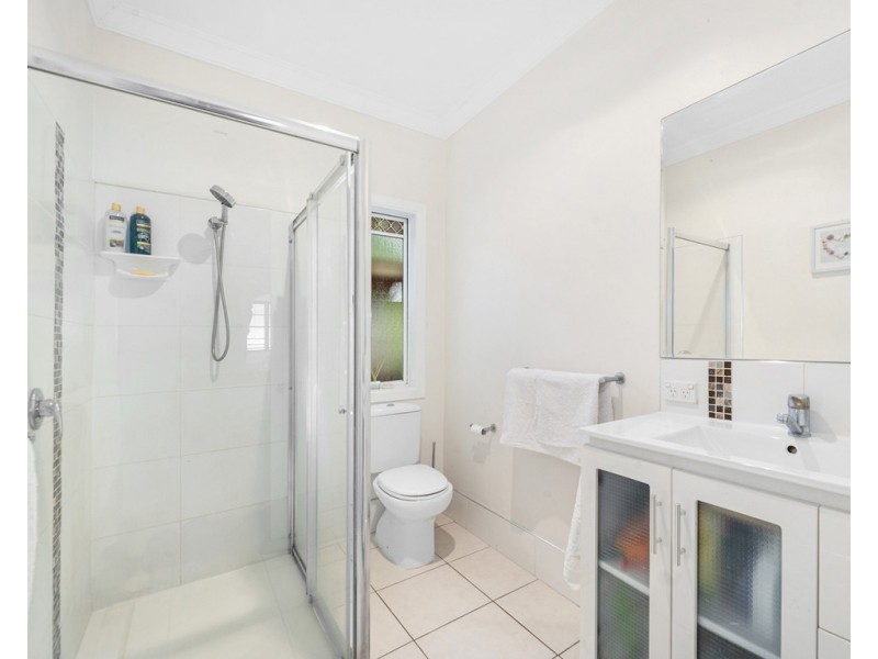 94 Taylor Street, Wavell Heights QLD 4012