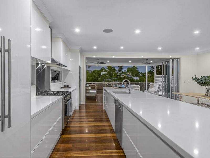 33 Agnes Street, Auchenflower QLD 4066