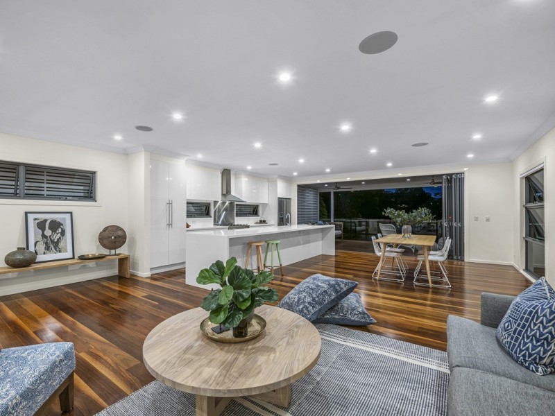 33 Agnes Street, Auchenflower QLD 4066