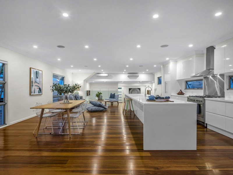 33 Agnes Street, Auchenflower QLD 4066