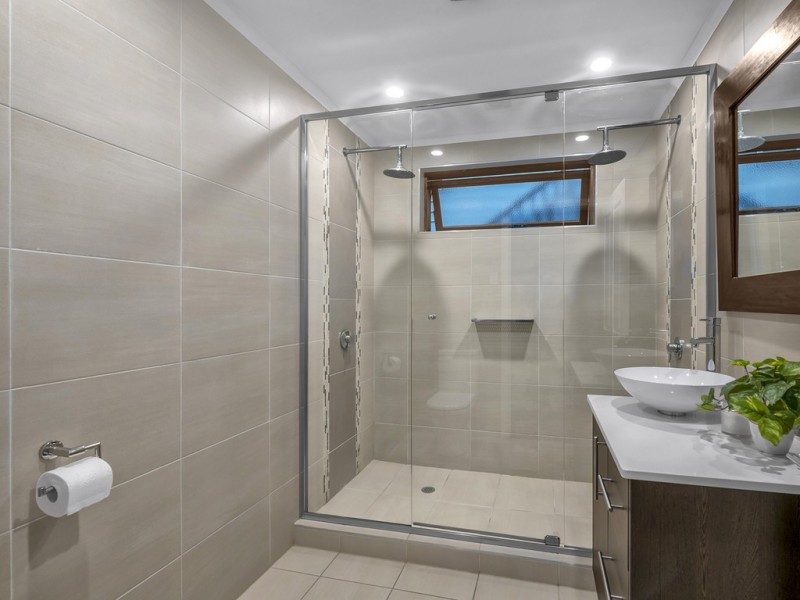 33 Agnes Street, Auchenflower QLD 4066