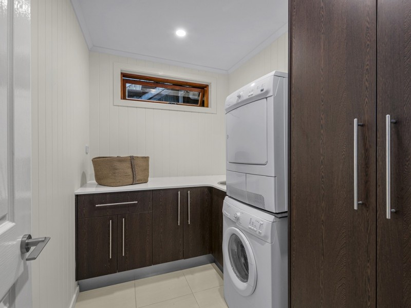 33 Agnes Street, Auchenflower QLD 4066