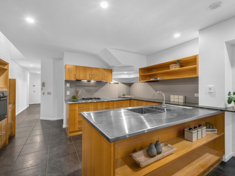 14/120 Robertson Street, Fortitude Valley QLD 4006