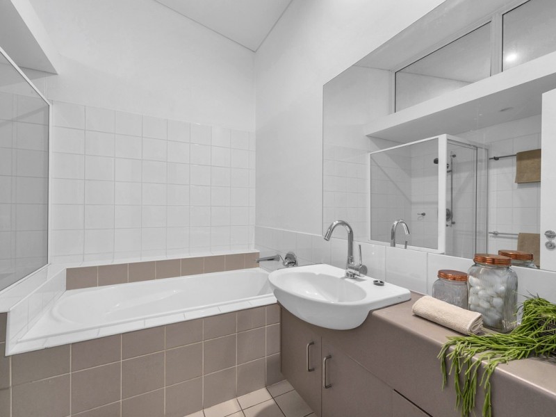 14/120 Robertson Street, Fortitude Valley QLD 4006