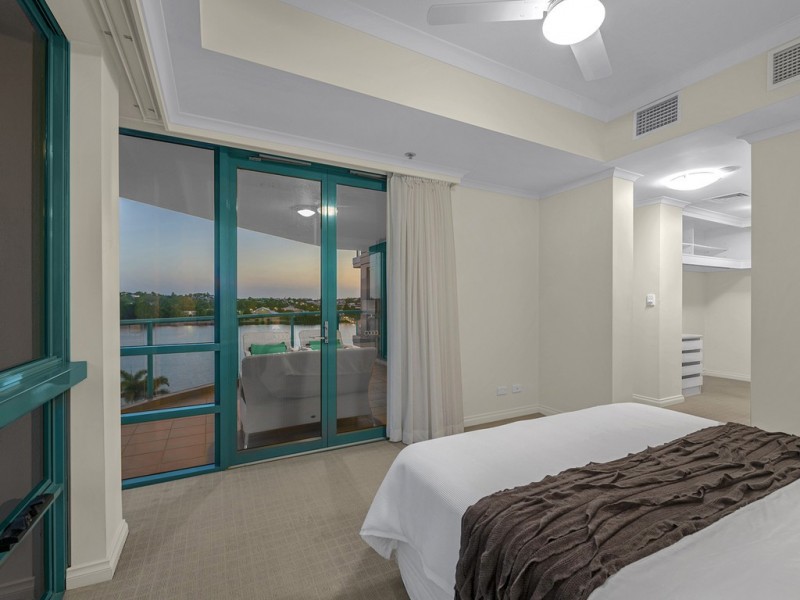 27/23 Harbour Road, Hamilton QLD 4007