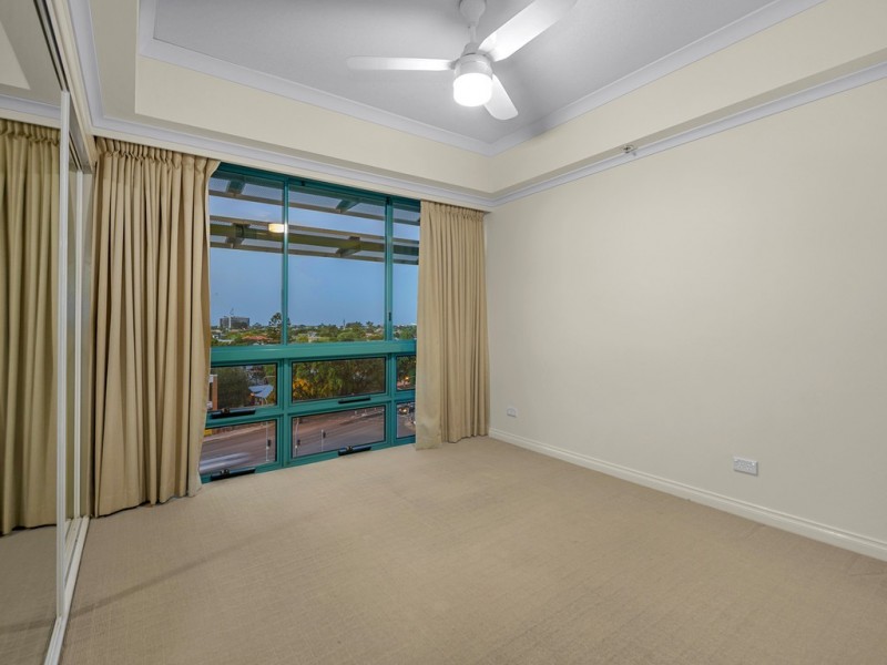 27/23 Harbour Road, Hamilton QLD 4007
