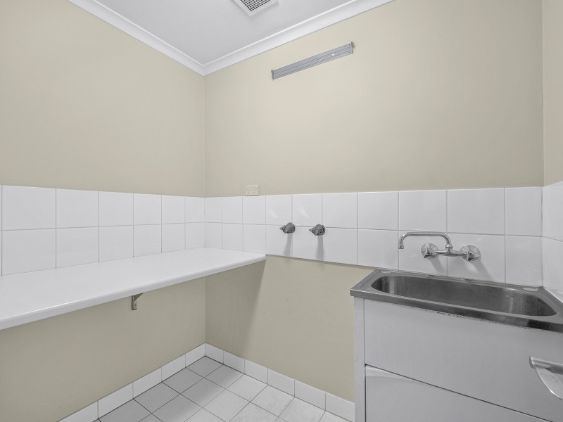 27/23 Harbour Road, Hamilton QLD 4007