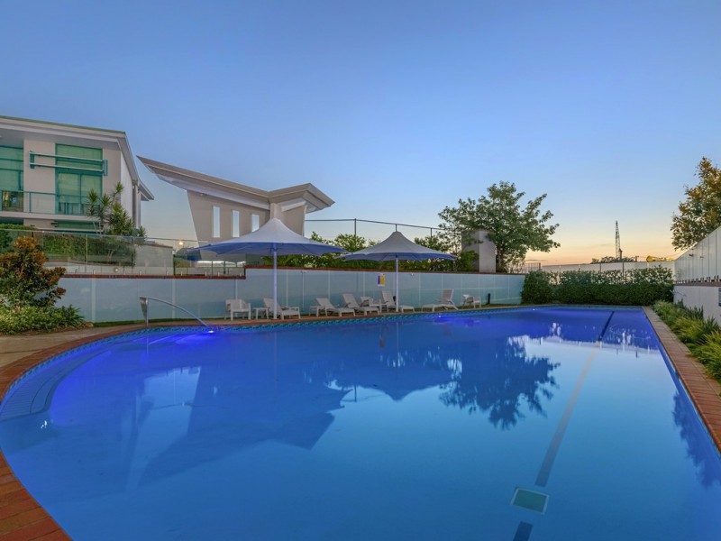 27/23 Harbour Road, Hamilton QLD 4007