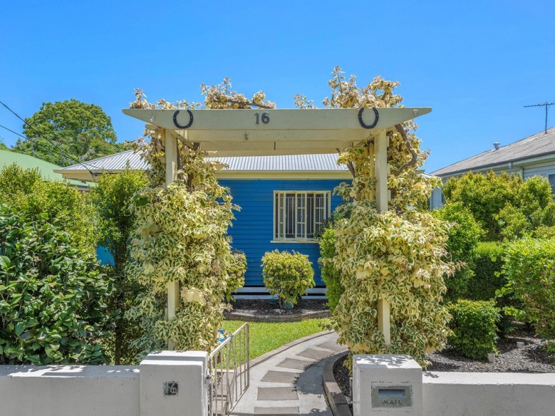 16 Wade Street, Wavell Heights QLD 4012