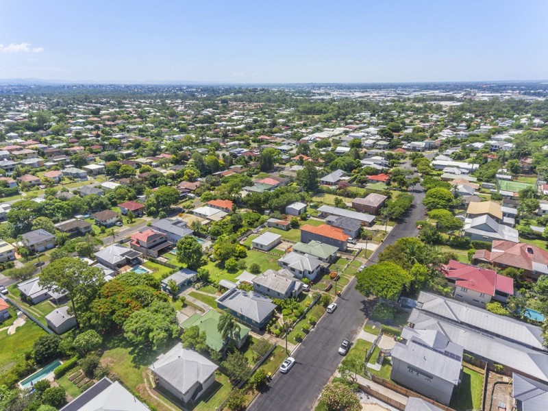 16 Wade Street, Wavell Heights QLD 4012