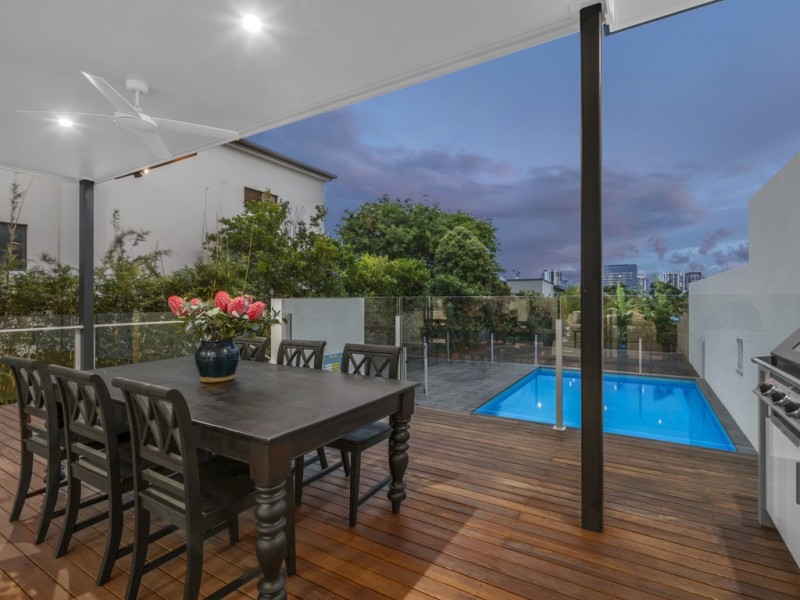 240 Kent Street, New Farm QLD 4005