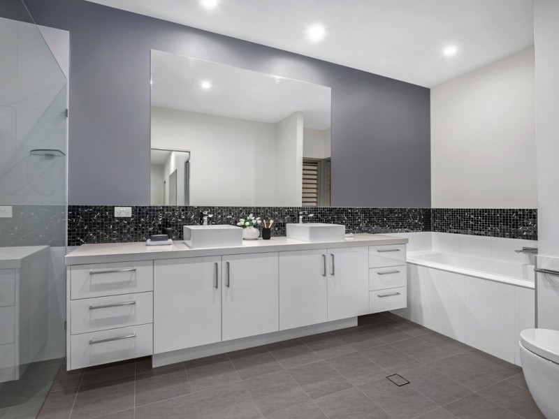 240 Kent Street, New Farm QLD 4005