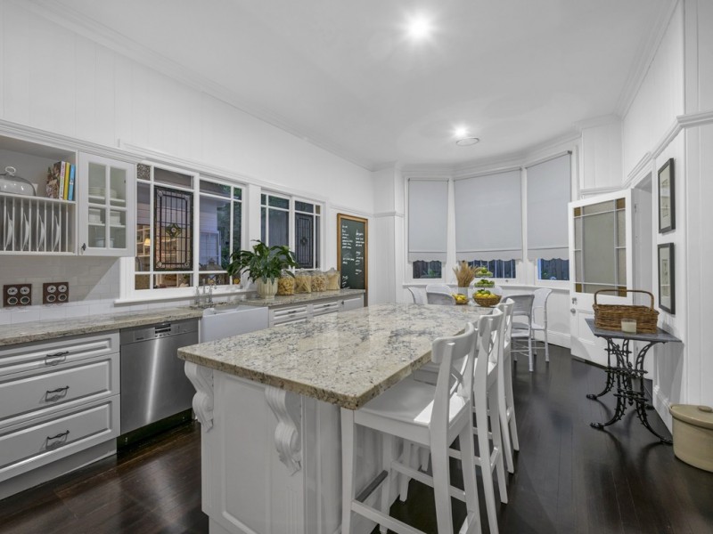 94 Gerler Street, Bardon QLD 4065