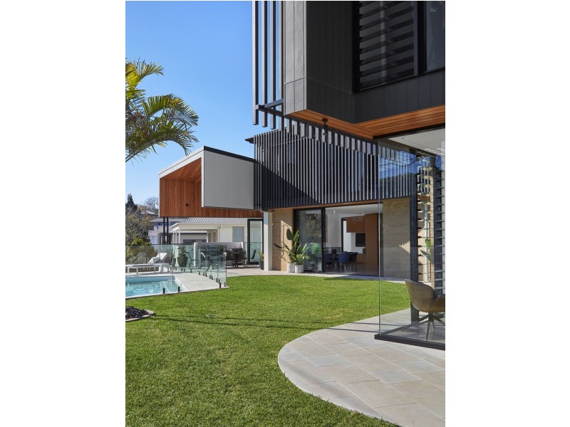 33 Rockbourne Terrace, Paddington QLD 4064