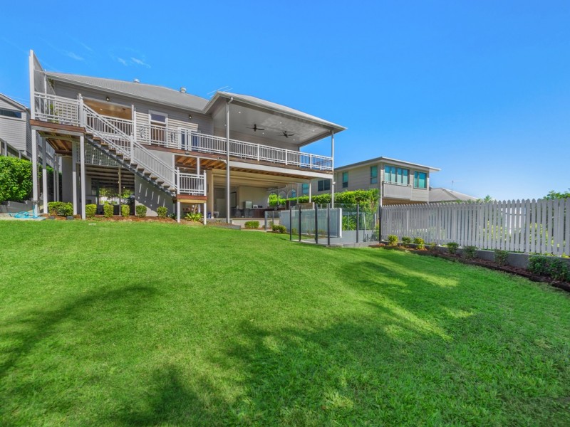 28 Queens Road, Hamilton QLD 4007