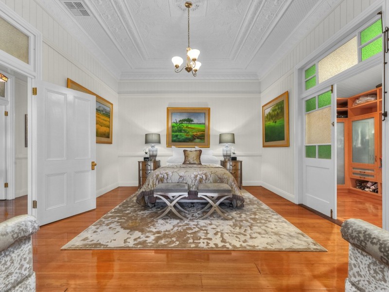 28 Queens Road, Hamilton QLD 4007