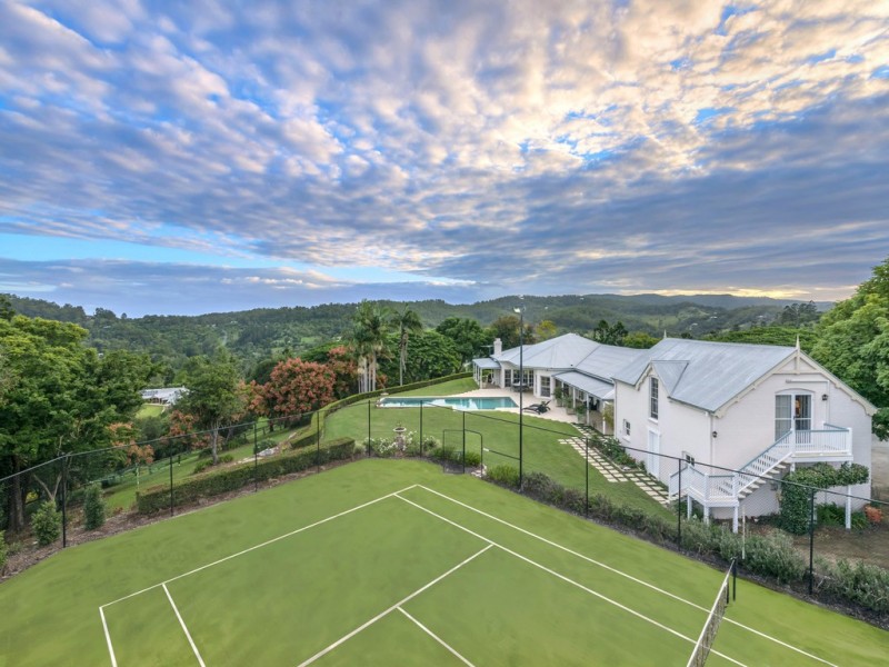 249 Upper Brookfield Road, Upper Brookfield QLD 4069