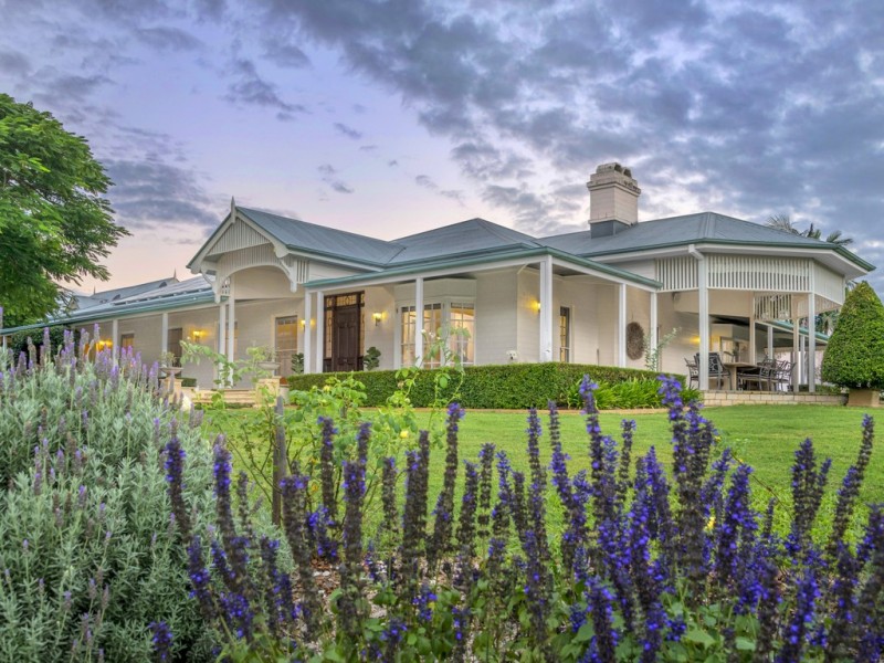 249 Upper Brookfield Road, Upper Brookfield QLD 4069