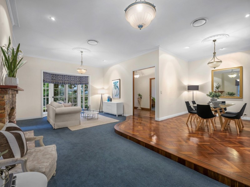 249 Upper Brookfield Road, Upper Brookfield QLD 4069