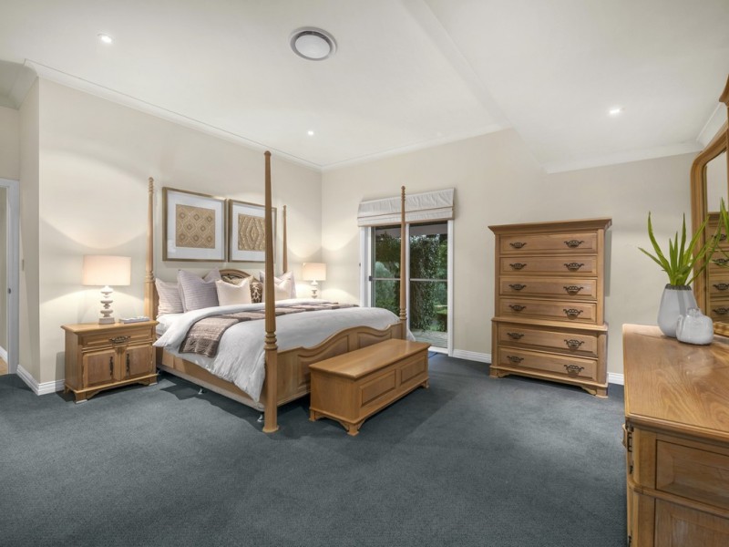 249 Upper Brookfield Road, Upper Brookfield QLD 4069