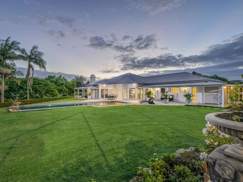249 Upper Brookfield Road, Upper Brookfield QLD 4069