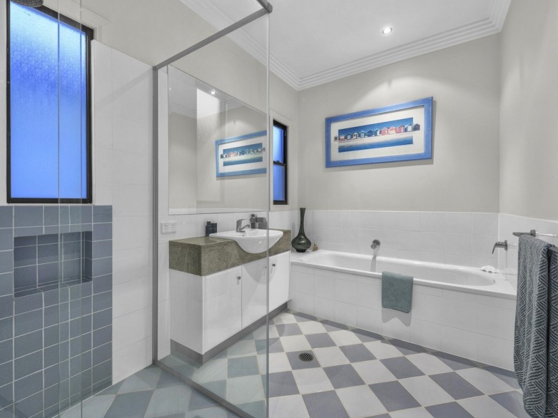 20A Boston Street, Clayfield QLD 4011