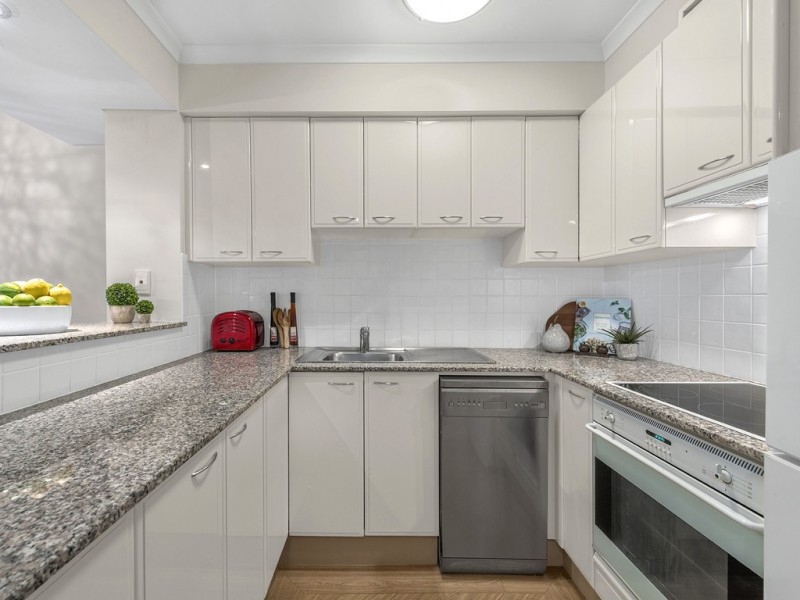 2002/132 Alice Street, Brisbane City QLD 4000