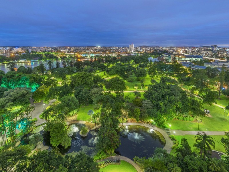 2002/132 Alice Street, Brisbane City QLD 4000