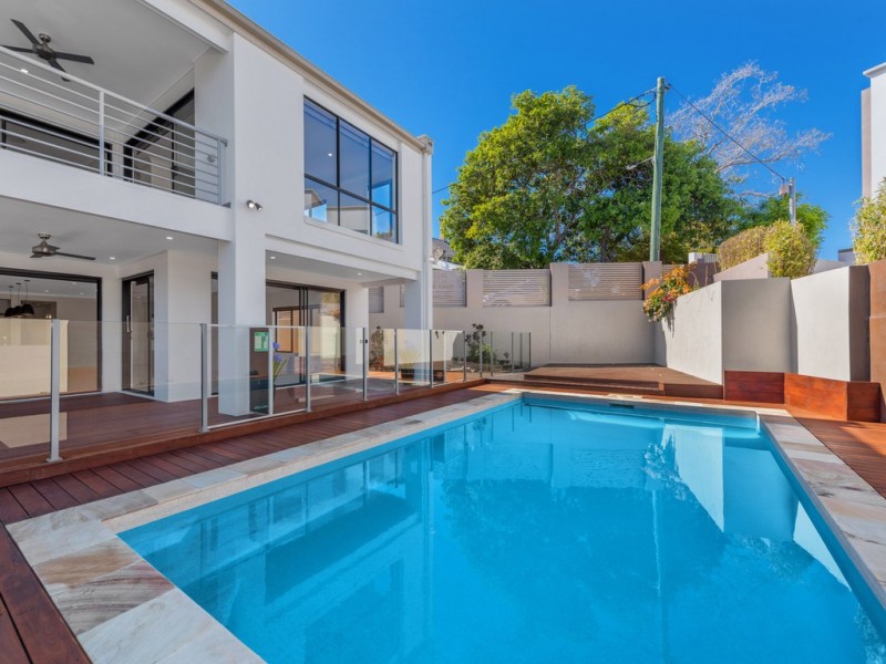 39 Bush Street, Windsor QLD 4030