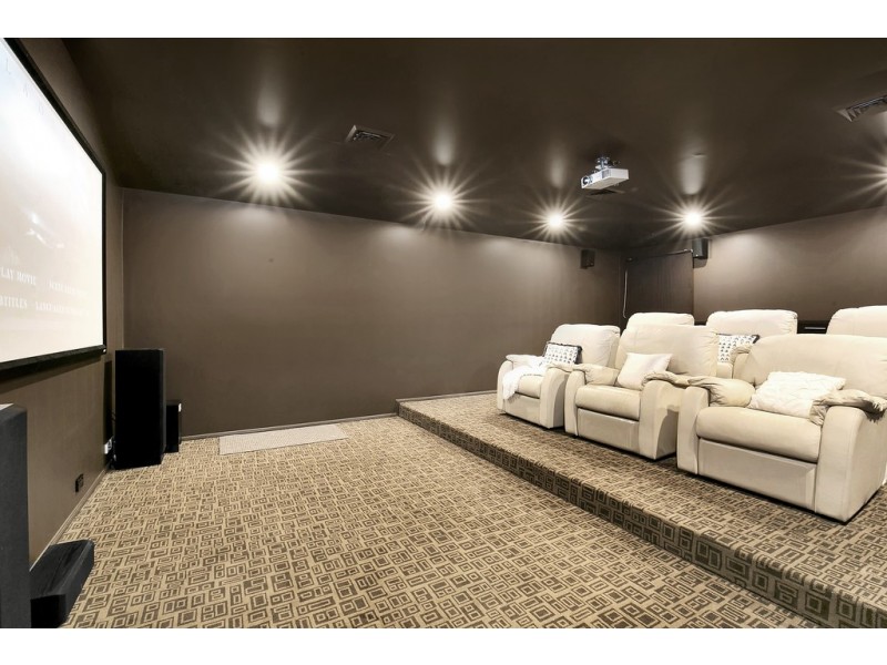 8 Tokely Court, Murrumba Downs QLD 4503