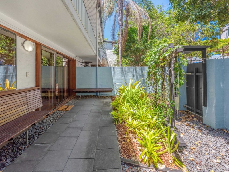 2/18 Griffith Street, New Farm QLD 4005