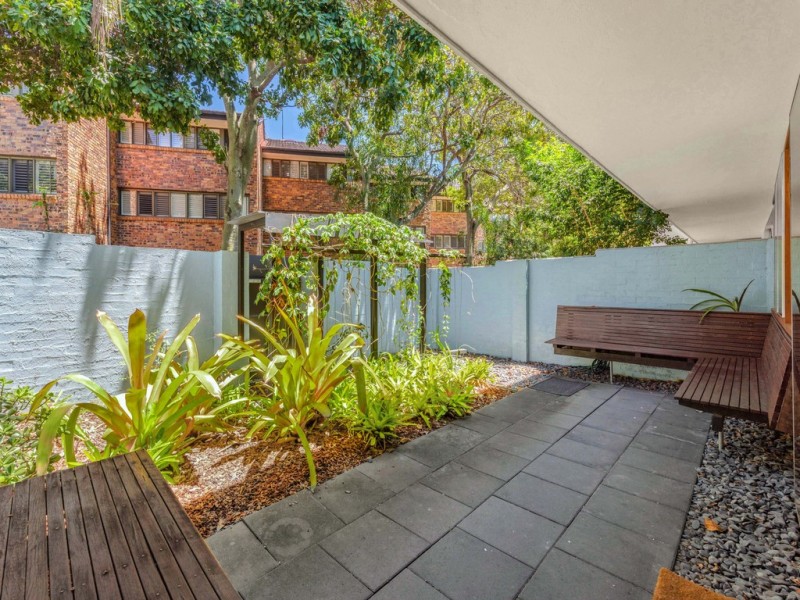 2/18 Griffith Street, New Farm QLD 4005