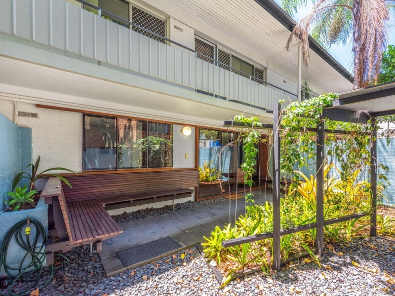 2/18 Griffith Street, New Farm QLD 4005