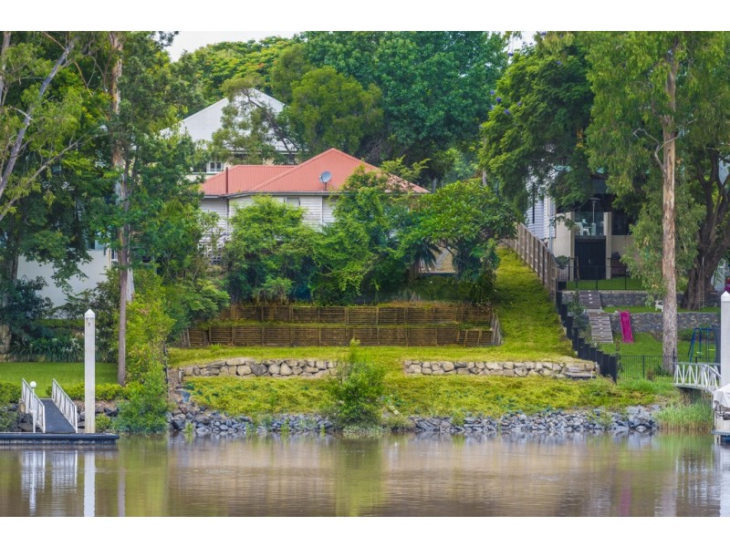 19 Longman Terrace, Chelmer QLD 4068