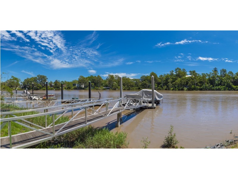 19 Longman Terrace, Chelmer QLD 4068