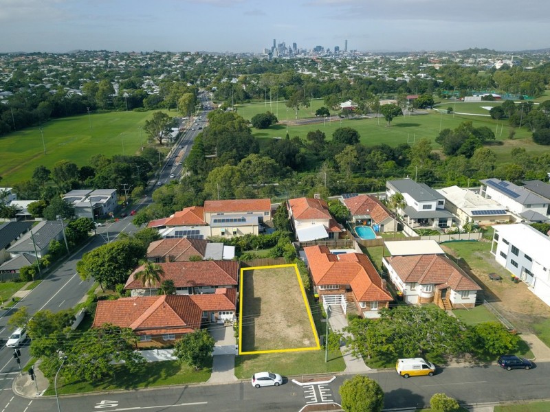 6 Power Street, Wavell Heights QLD 4012