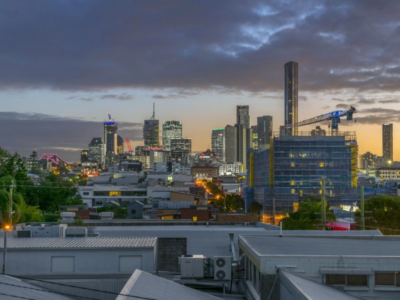 14 Midvale Lane, Teneriffe QLD 4005