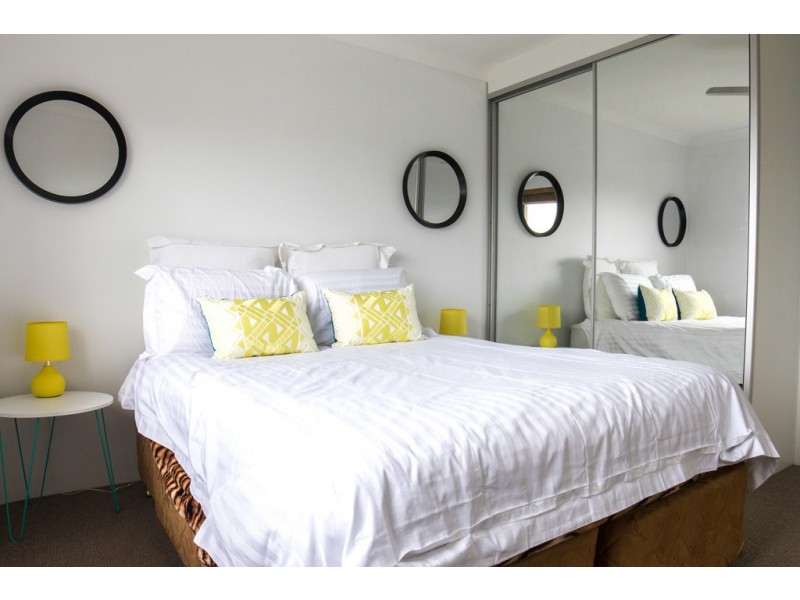 2/8 Oxenham Street, Nundah QLD 4012