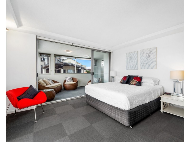 108/1 O’Connell Street, Kangaroo Point QLD 4169