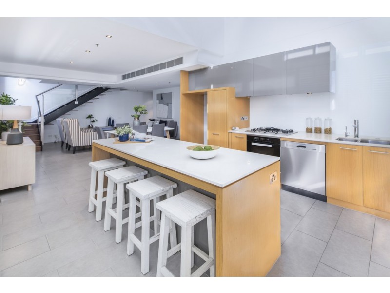 115/37 Harbour Road, Hamilton QLD 4007