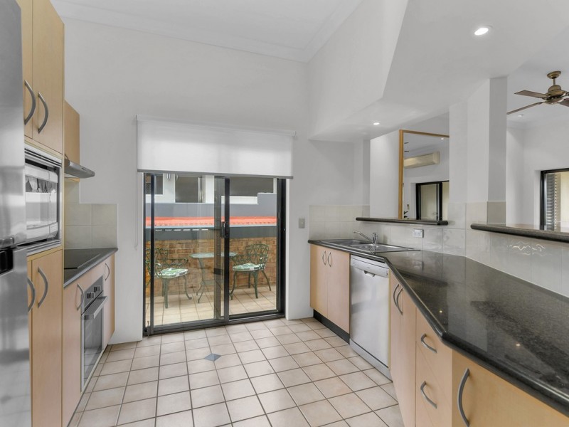12/108 Sydney Street, New Farm QLD 4005