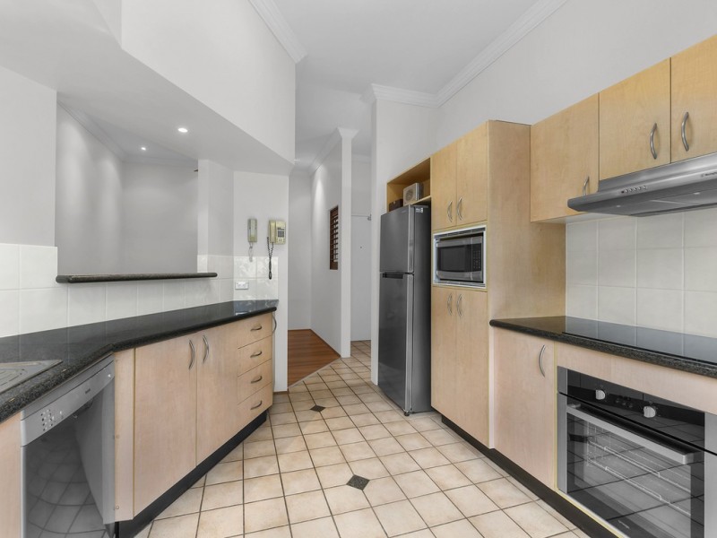 12/108 Sydney Street, New Farm QLD 4005