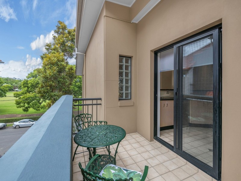 12/108 Sydney Street, New Farm QLD 4005
