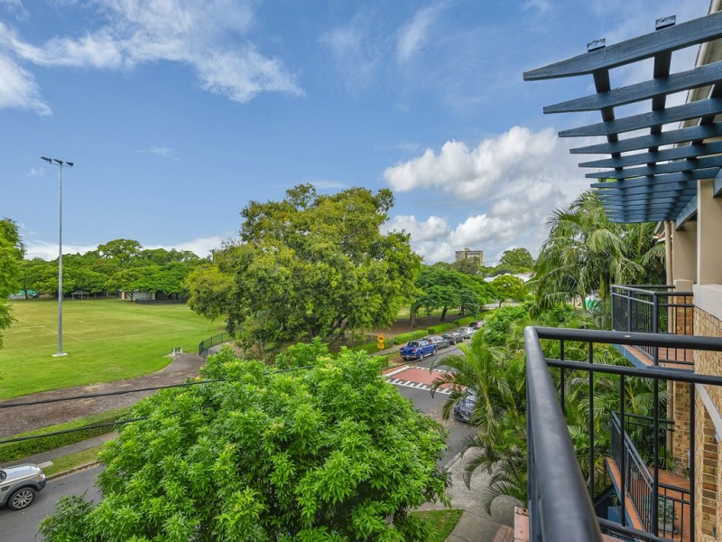 12/108 Sydney Street, New Farm QLD 4005