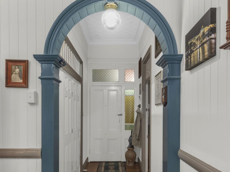 52 Rosemount Terrace, Windsor QLD 4030