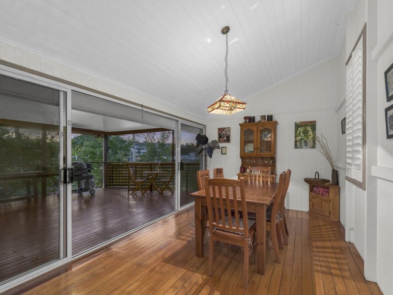 52 Rosemount Terrace, Windsor QLD 4030